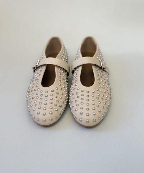 Leder-Ballerinas mit Nieten
