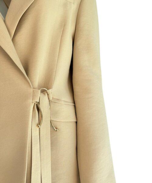 Alternative view of HAVE ONE- Blazer in Beige