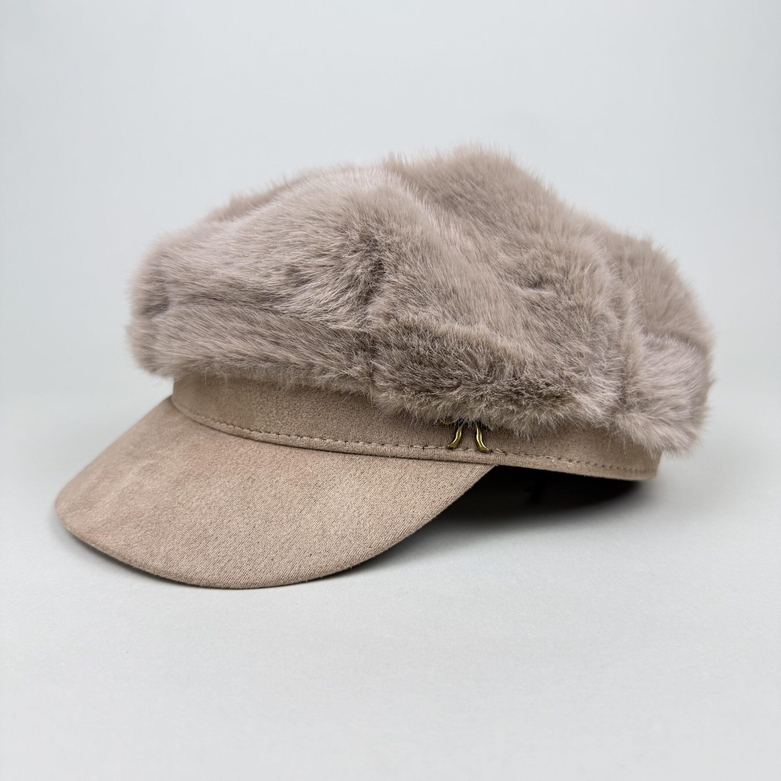 Pelz Cap