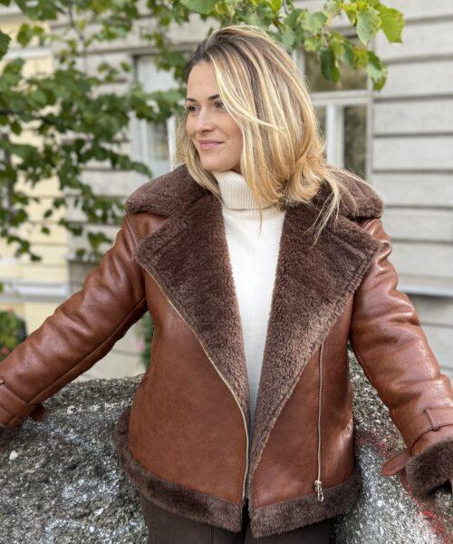 Winterjacke aus Veganem Leder in Cognac